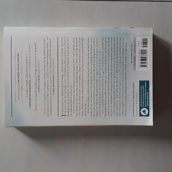 Between Two Kingdom's A Memoir of a Life Interrupted by Suleika Jaouad - Picture 2 of 6
